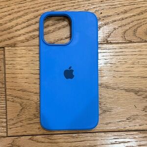 Apple iPhone 13 Pro Bright Blue Silicone iPhone Case with Apple Logo